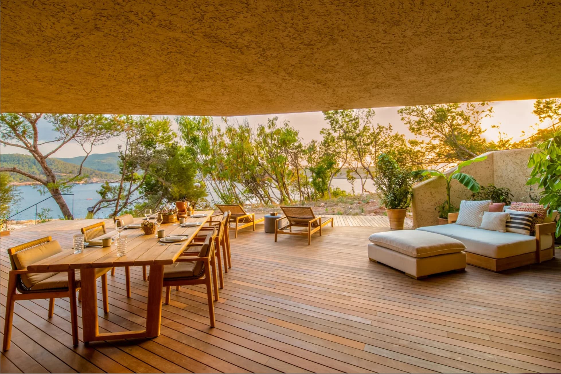 Les plus beaux suites de luxe à Ibiza : une sélection exclusive | LaSuite.com