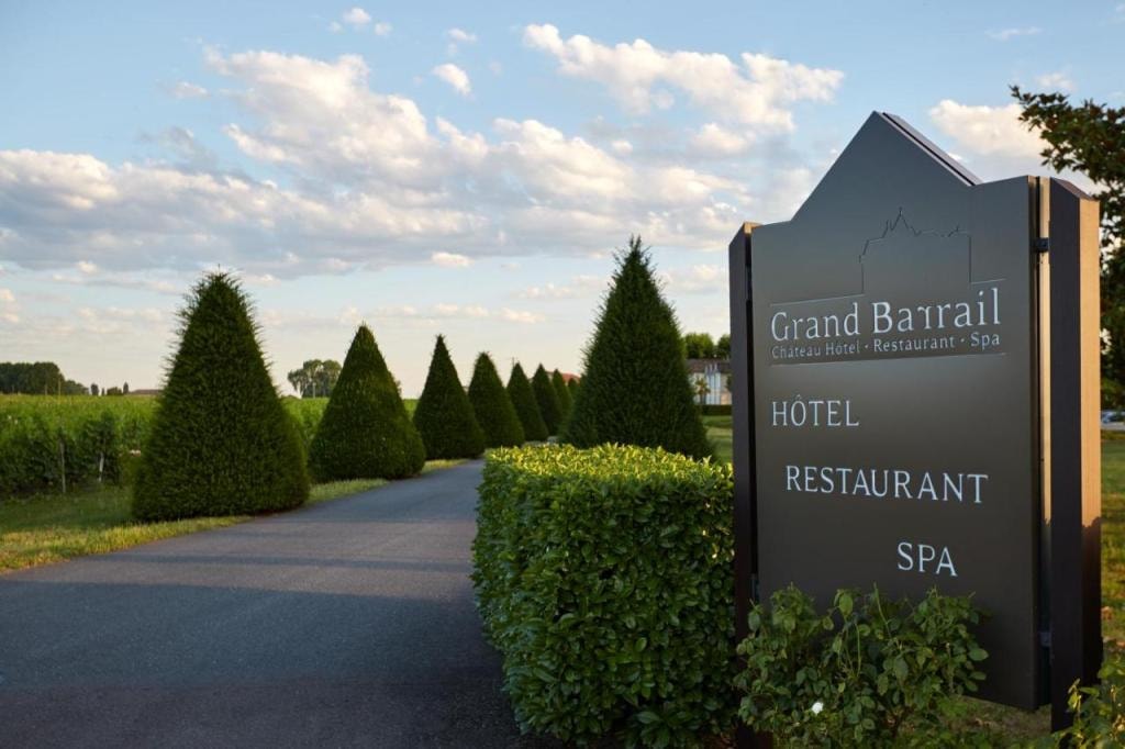Château Hôtel Grand Barrail