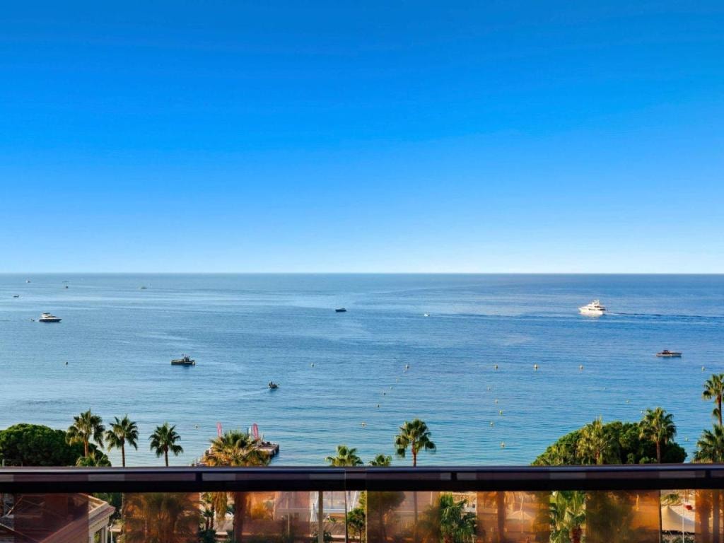 Mondrian Cannes