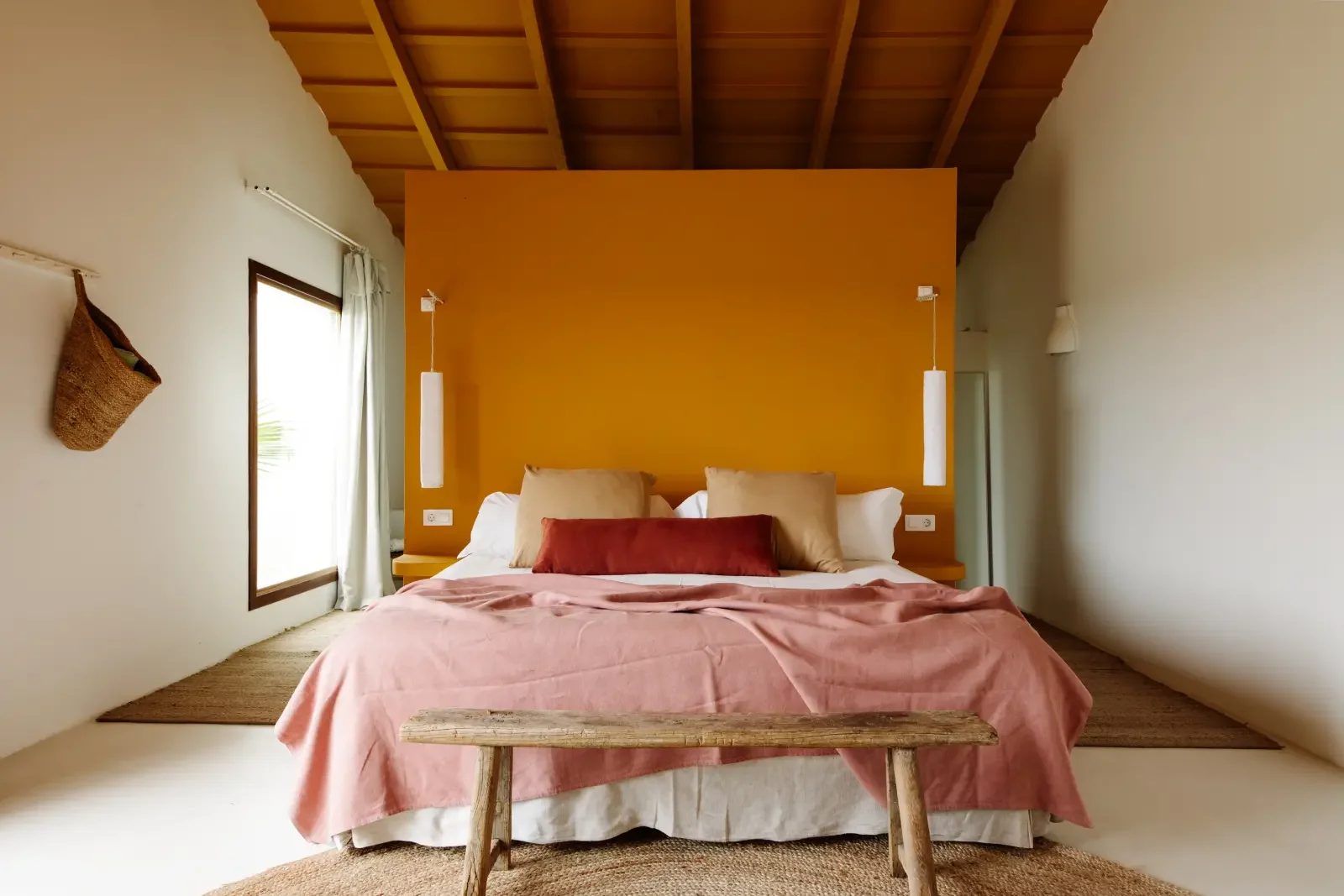 rooms_9_1734349466_DhQo