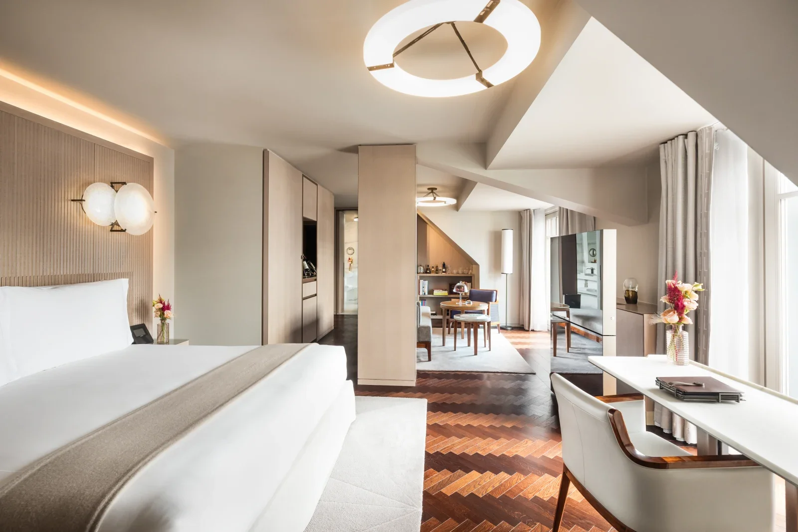 Parisian Suite Mandarin 